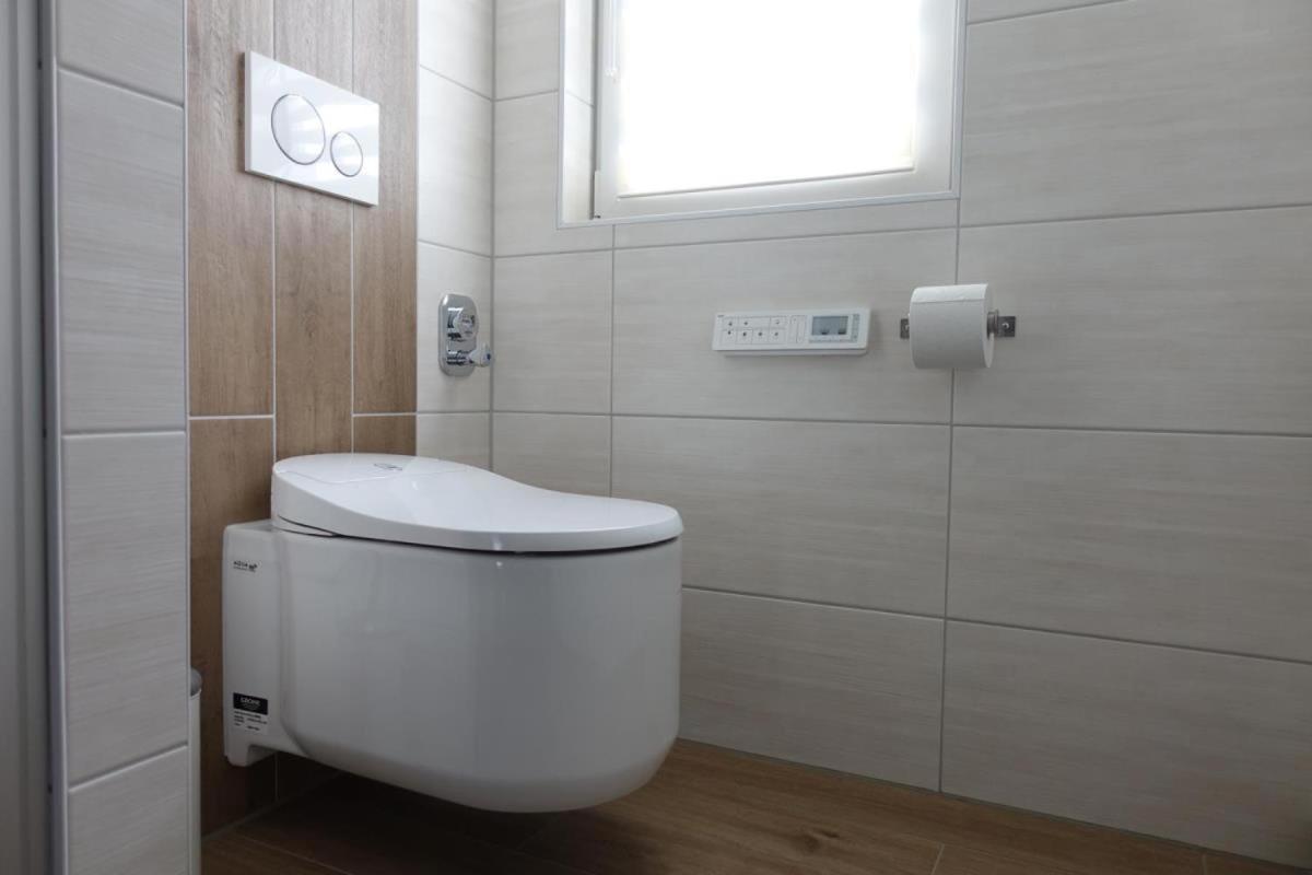 בורן Ferienwohnung De Windroos מראה חיצוני תמונה