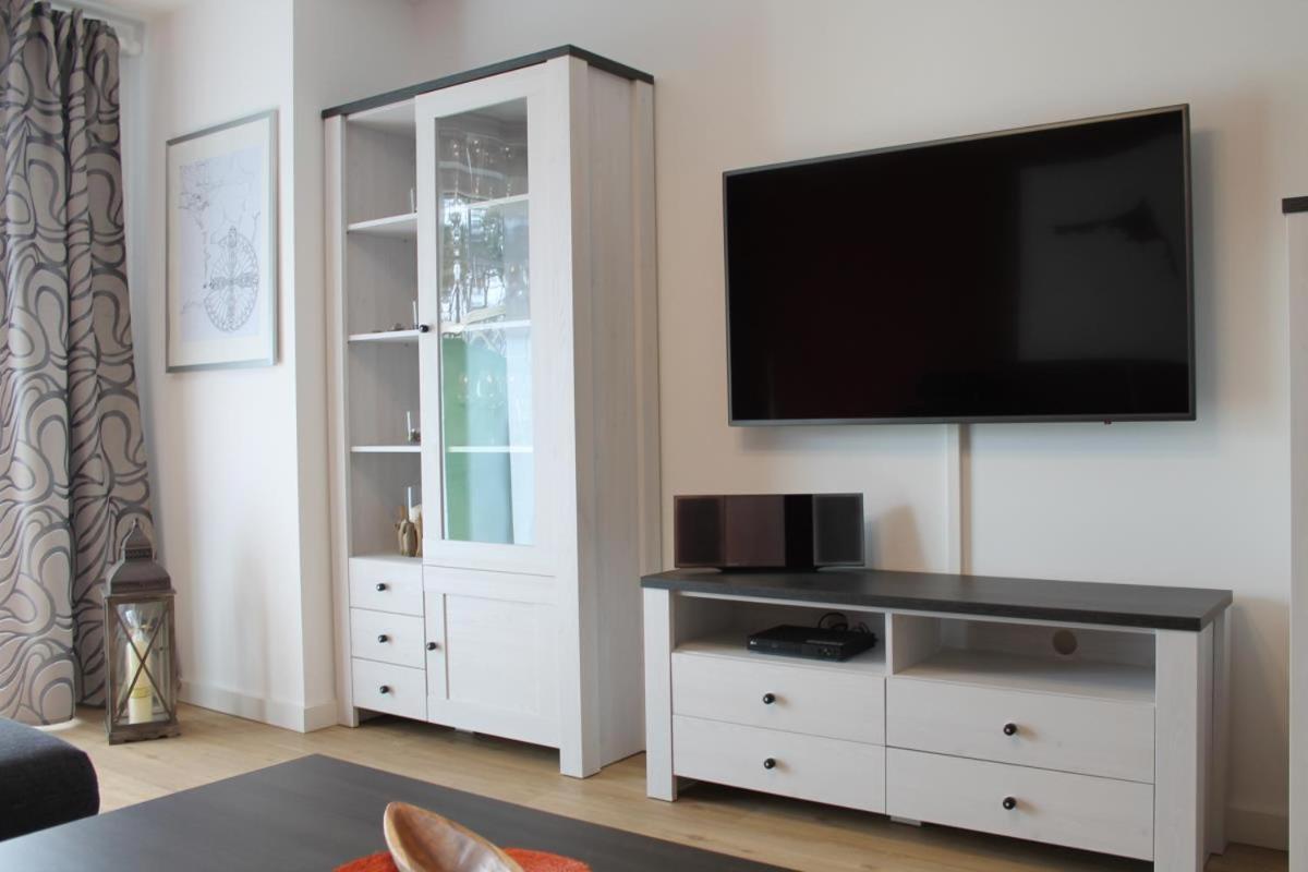 בורן Ferienwohnung De Windroos מראה חיצוני תמונה